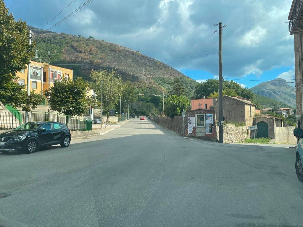 Appartamento a Salerno in Viale dei Monti Lattari - Foto 2