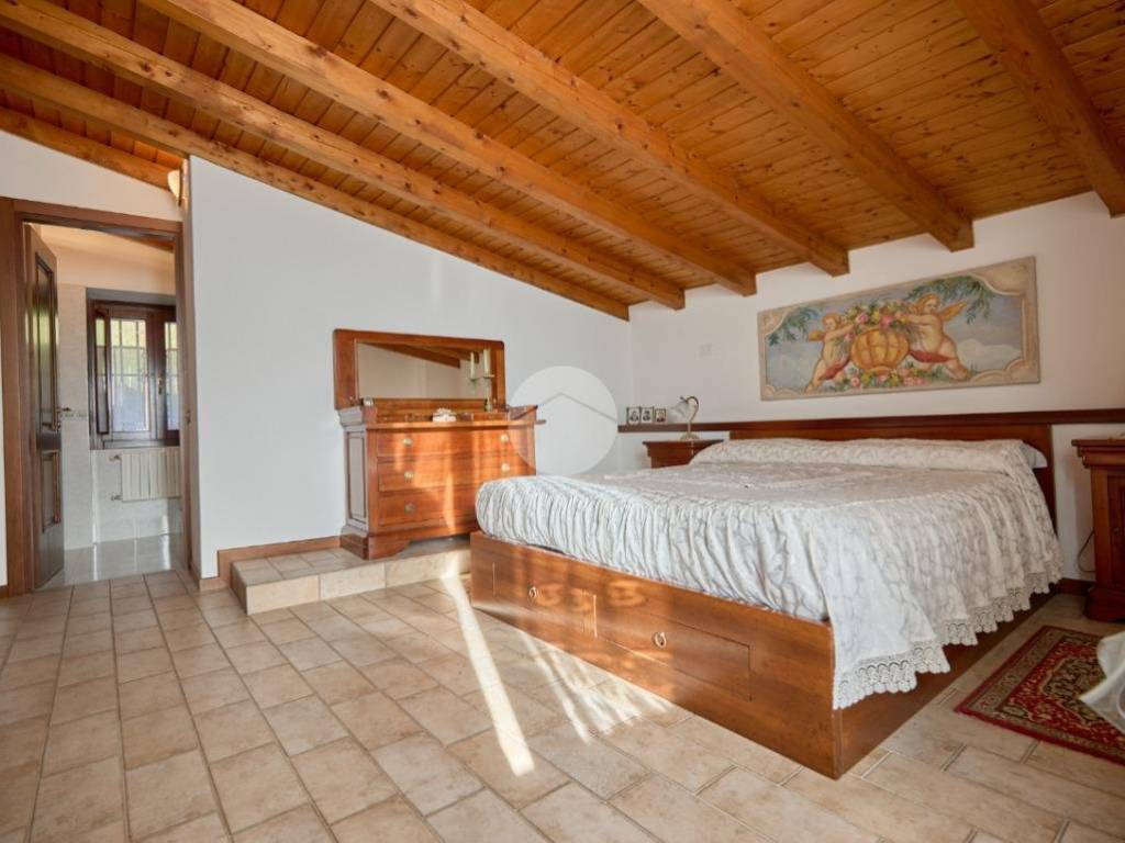 Villa a Grone in Vicinale Di Bell`Uomo - Foto 5