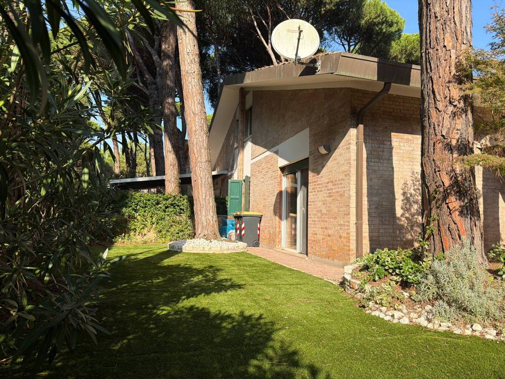 Villa a Comacchio in Via Duccio di Buoninsegna, 15 - Foto 4