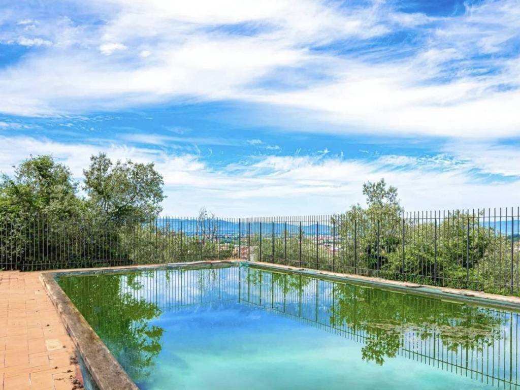 Villa a Prato in via per monticello, 51 - Foto 2