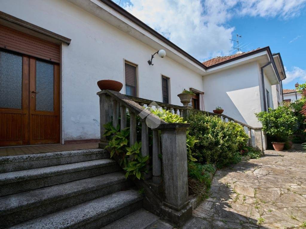 Villa a Zelo buon persico in Via Manzoni, 7 - Foto 5