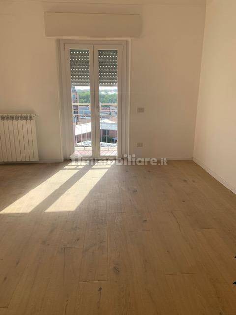 Appartamento a Brescia in Via Montello, 41 - Foto 2