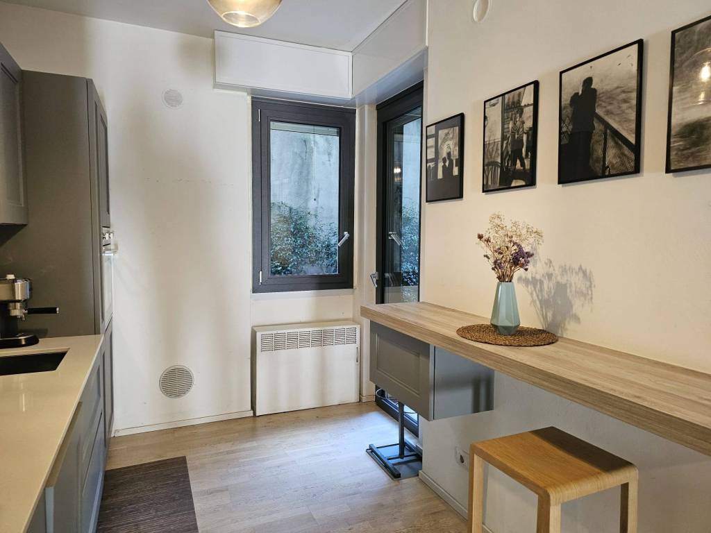 Appartamento a Como in Via Grazia Deledda - Foto 4