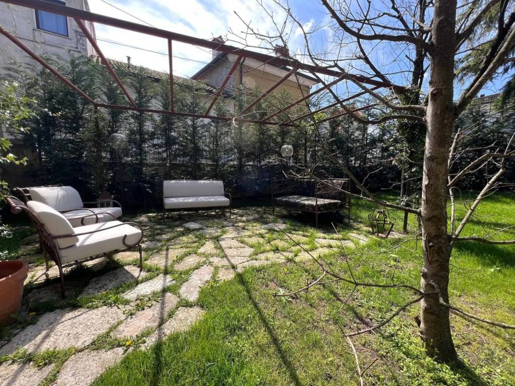 Rustico / casale a Vicenza in Strada Del Pasubio No Number - Foto 5