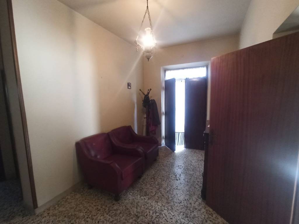 Villa a Castiglione del lago in Via Piemonte - Foto 4