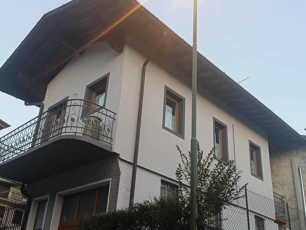 Appartamento a Castione della presolana in Via Silvio Pellico - Foto 2