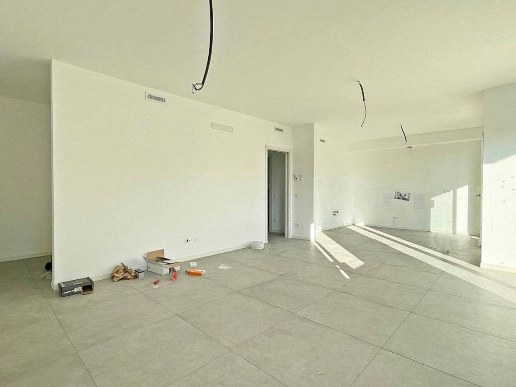 Appartamento a Alzate brianza in Via P. Giovio, 32 - Foto 2