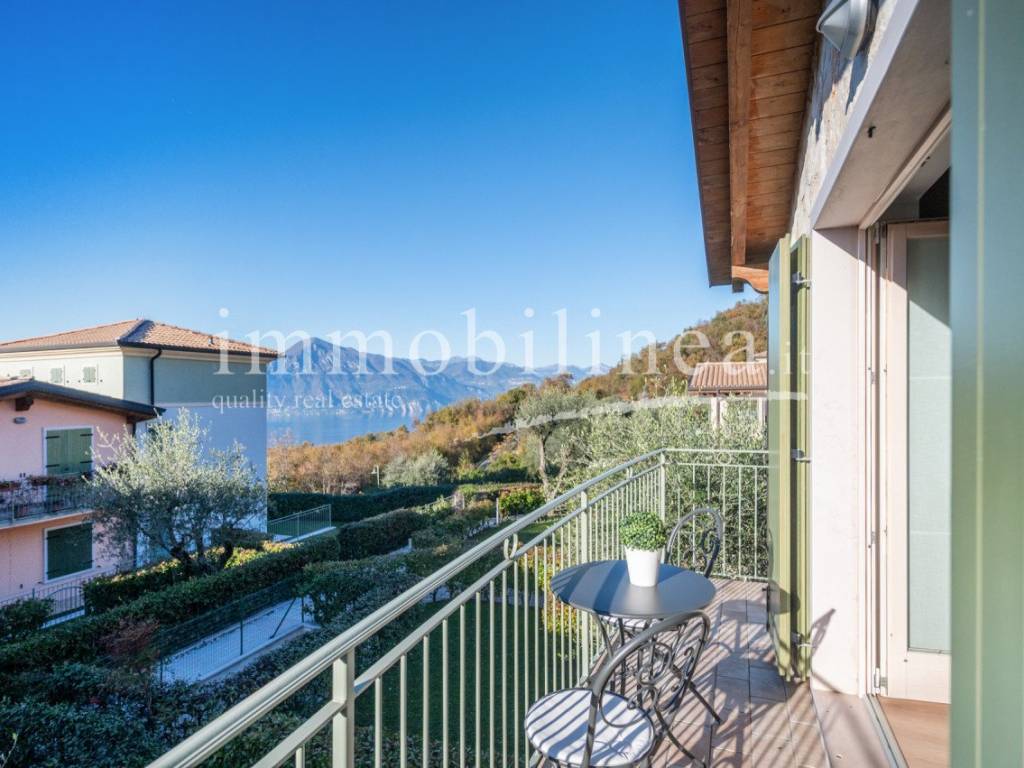Appartamento a Torri del benaco in Via per San Zeno - Foto 2
