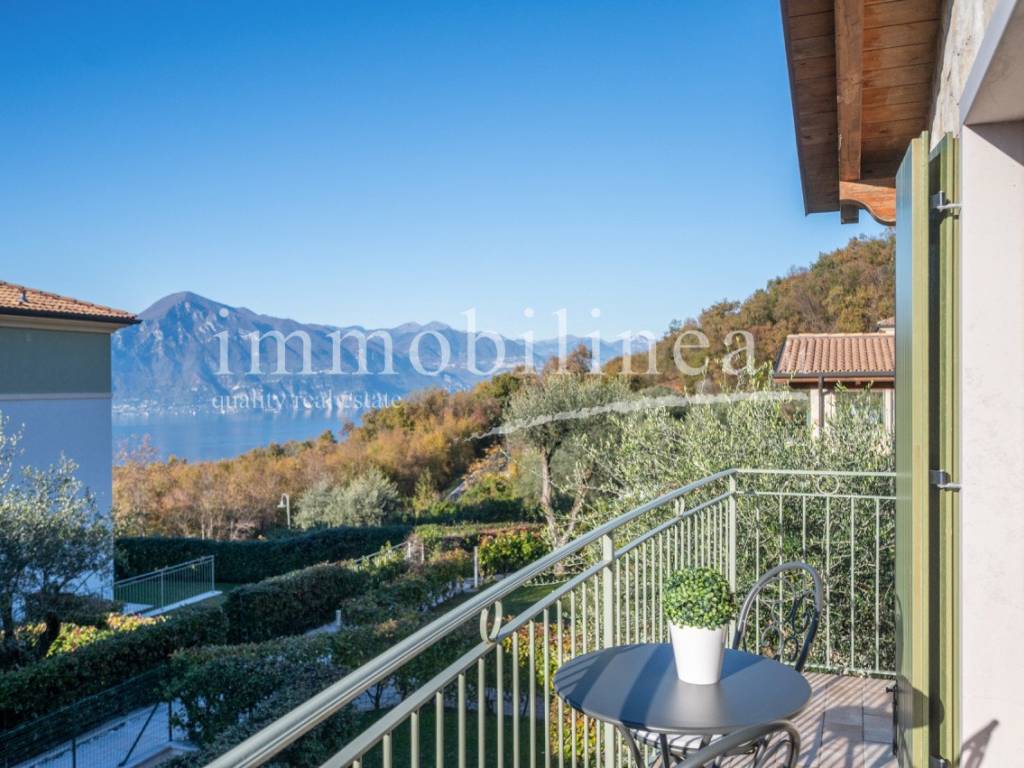 Appartamento a Torri del benaco in Via per San Zeno - Foto 3
