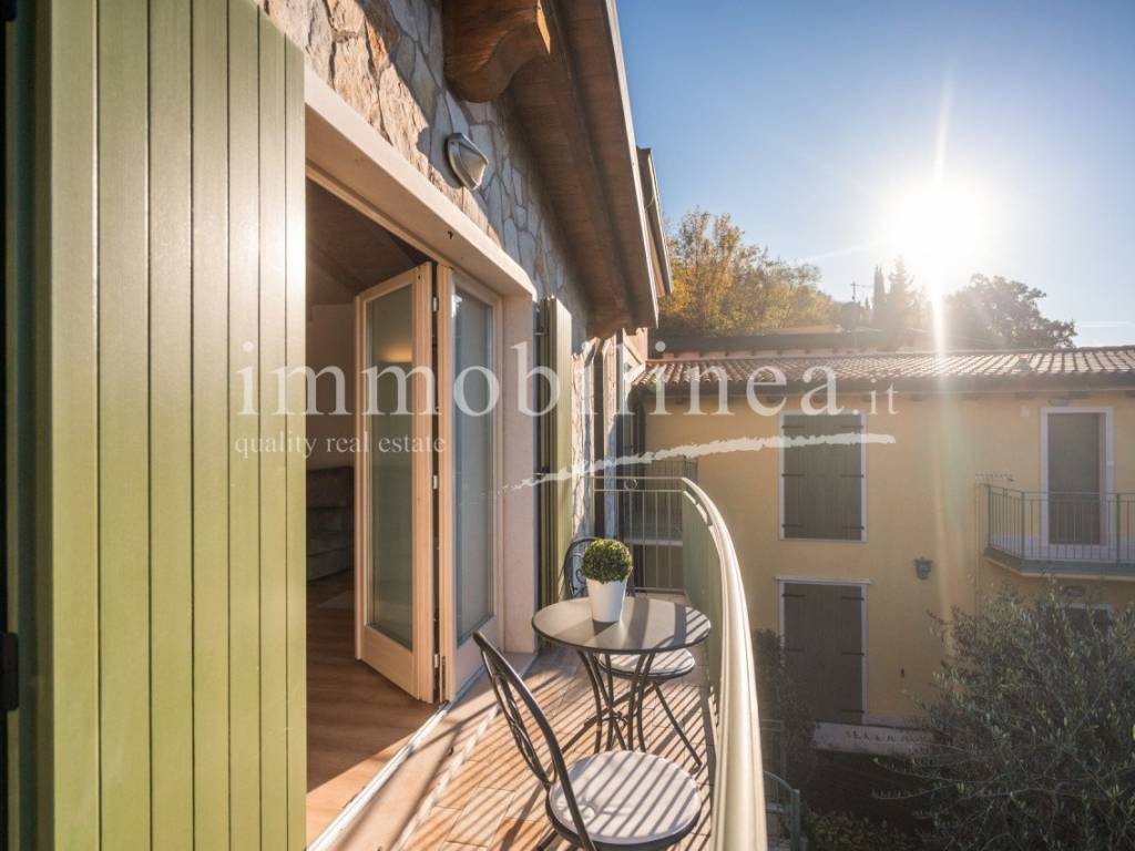 Appartamento a Torri del benaco in Via per San Zeno - Foto 5