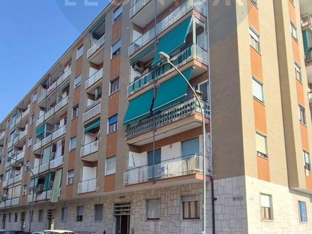 Appartamento a Nichelino in Via Massimo d'Azeglio - Foto 2