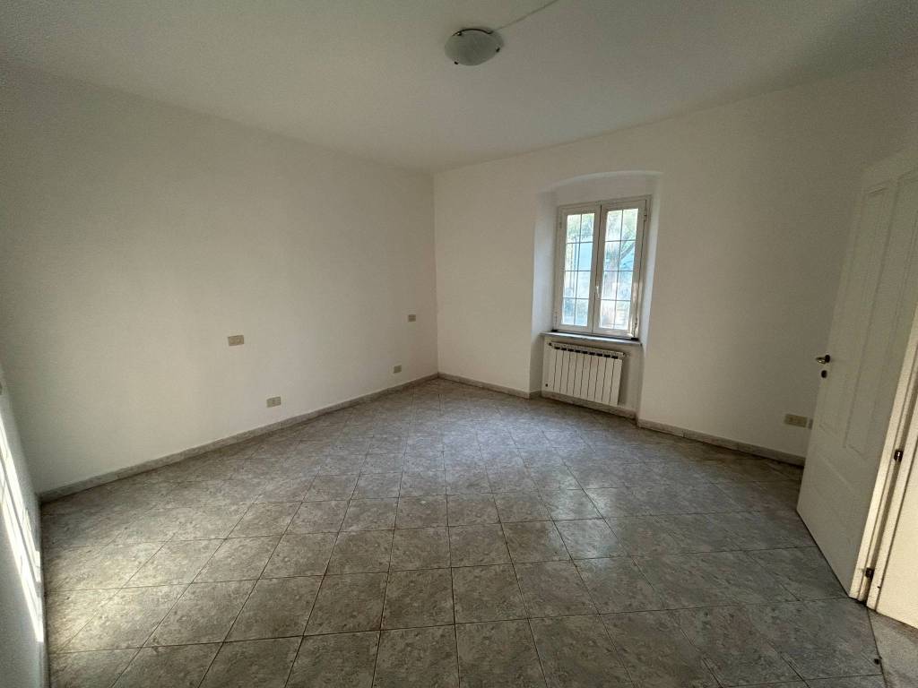 Casa indipendente a Sarzana in Viale Giuseppe Mazzini, 105 - Foto 5