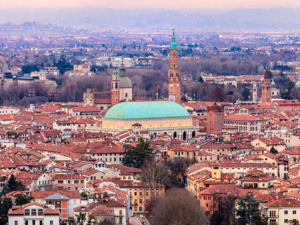 Casa indipendente a Vicenza in Contrà Chiesa Santa Caterina - Foto 3