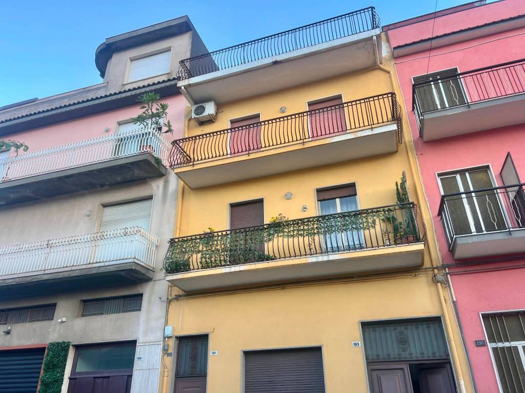 Appartamento a Fiumefreddo di sicilia in Via Umberto I - Foto 3