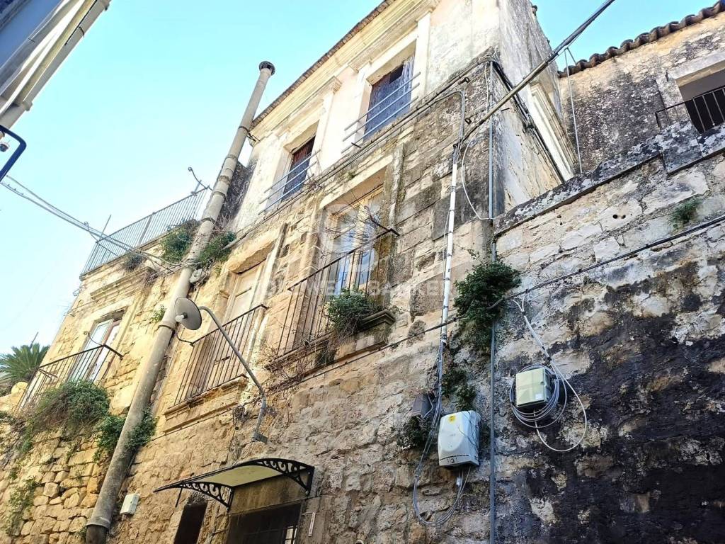 Casa indipendente a Modica in Via Vicolo Vittoria, 4 - Foto 3