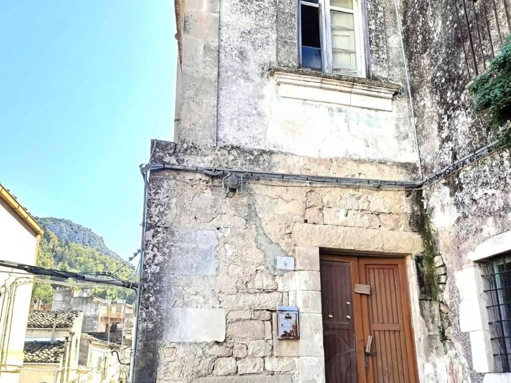 Casa indipendente a Modica in Via Vicolo Vittoria, 4 - Foto 5