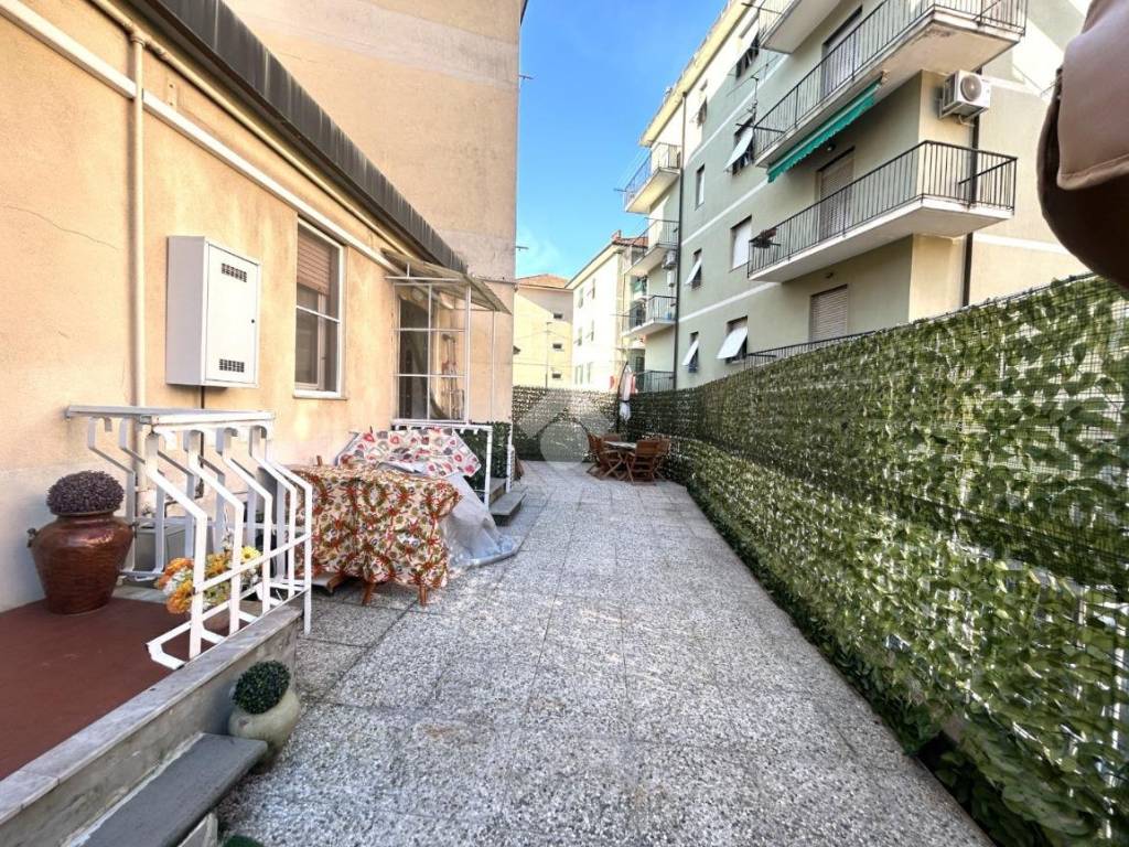 Appartamento a Serra riccò in Via Francesco Pedemonte, 2 - Foto 2