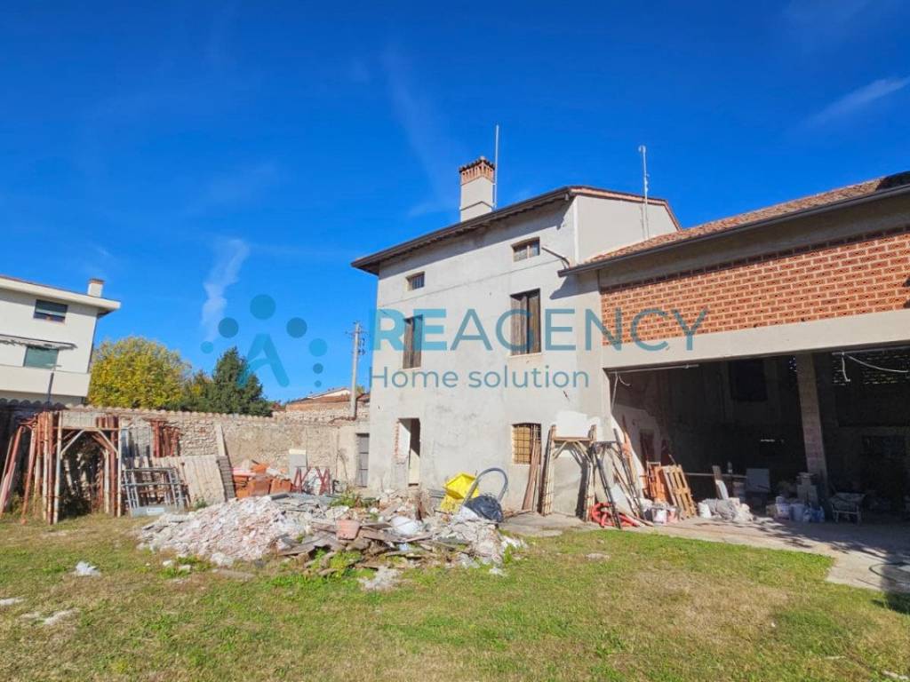 Villa a Sandrigo in Via Gian Giorgio Trissino - Foto 3