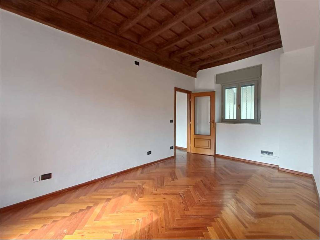 Palazzo / stabile a Mathi in via Don Bosco, 12 - Foto 5