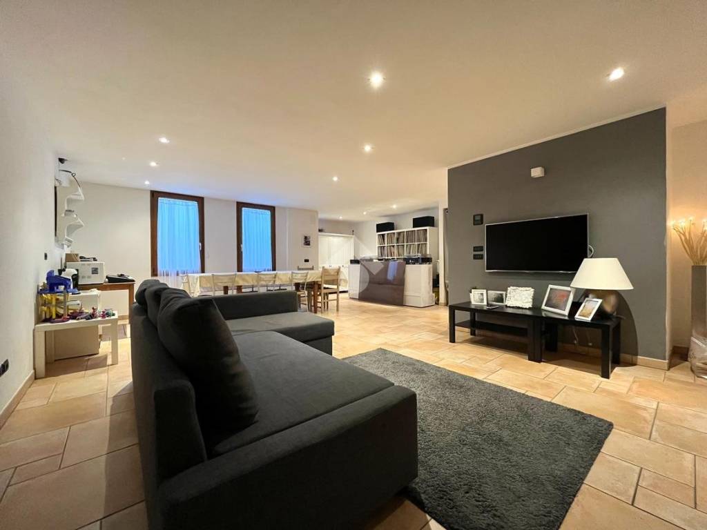 Villa a Ponte san nicolò in Via San Martino e Solferino - Foto 4