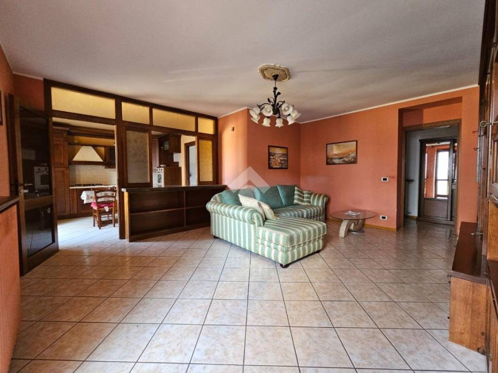 Appartamento a Nizza monferrato in VIA CESARE BATTISTI, 45 - Foto 2