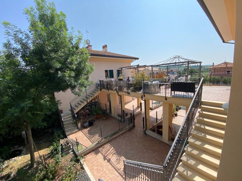 Appartamento a Coriano in Via Il Colle - Foto 4