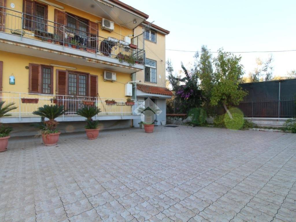 Appartamento a Caserta in Via Cupa d'Ercole, 16 - Foto 2