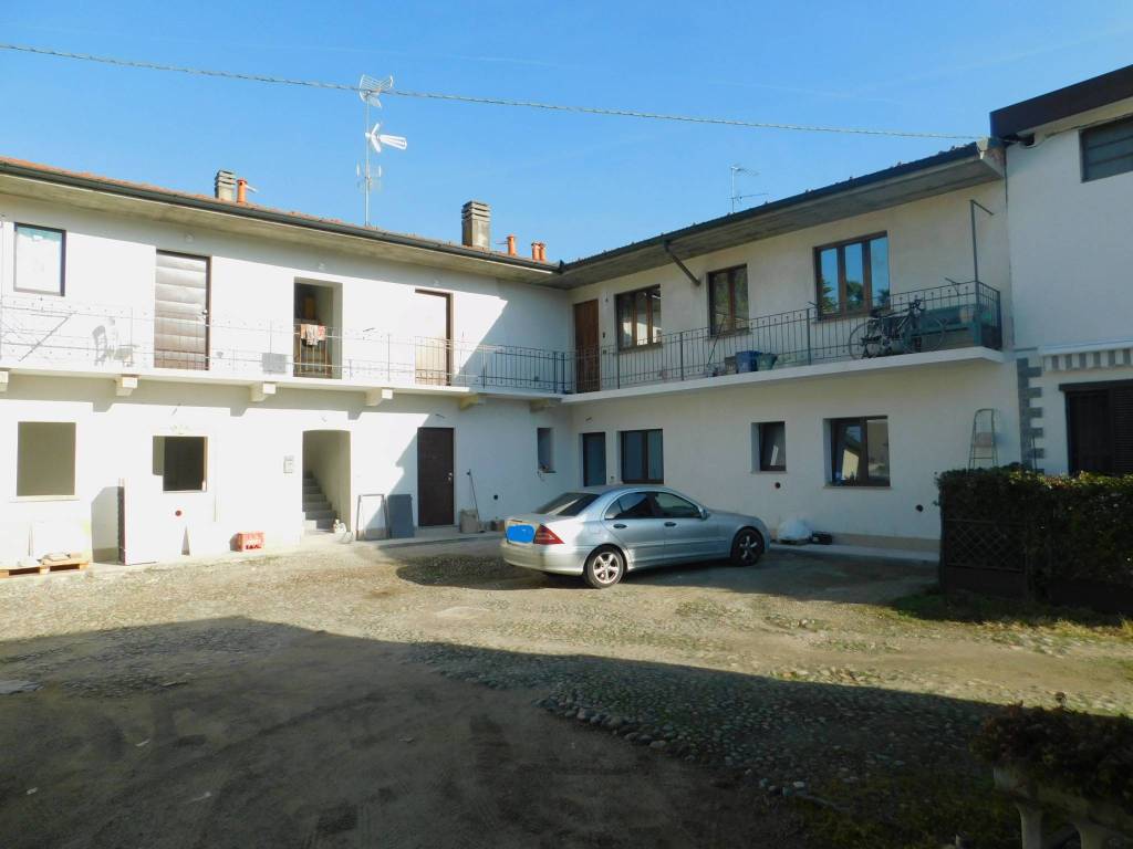 Appartamento a Somma lombardo in binaghi, 20 - Foto 2