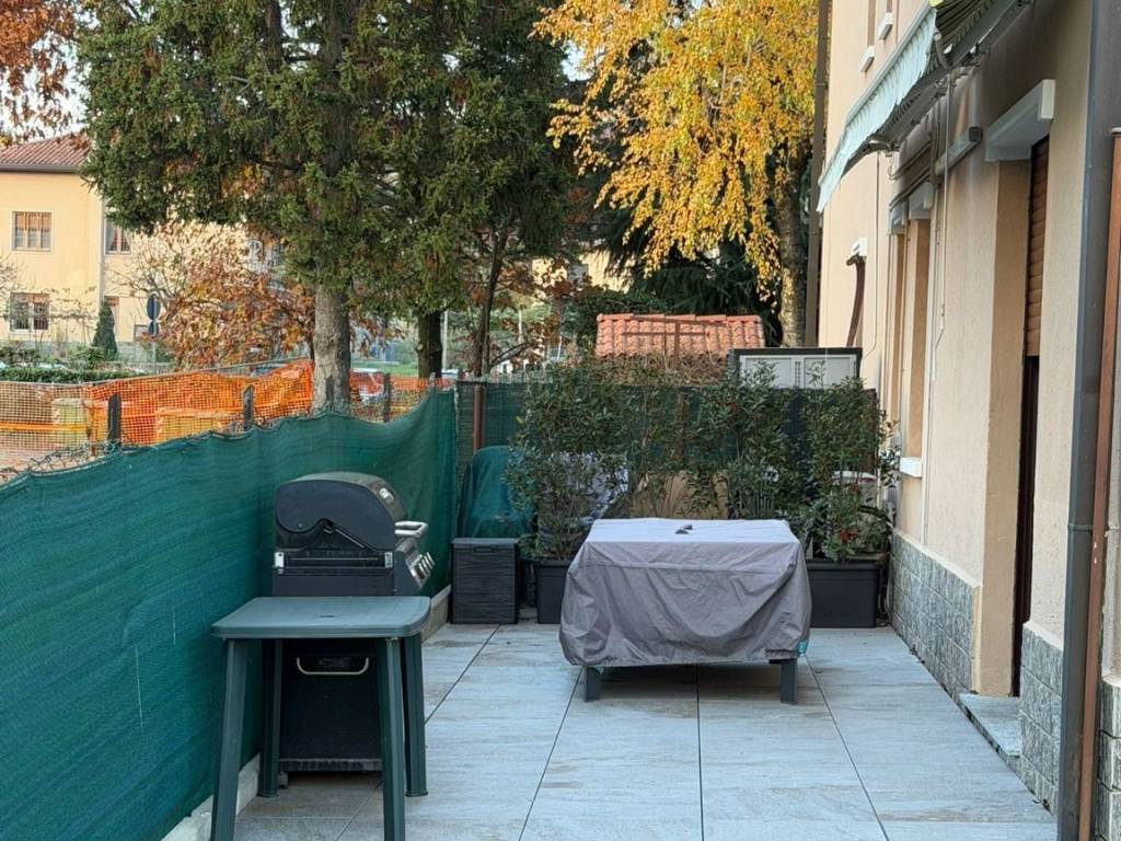 Appartamento a Cantù in Via Abruzzo, 7 - Foto 5