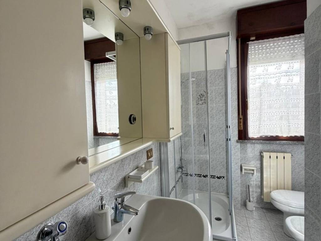 Appartamento a Olgiate comasco in Via Milano - Foto 3