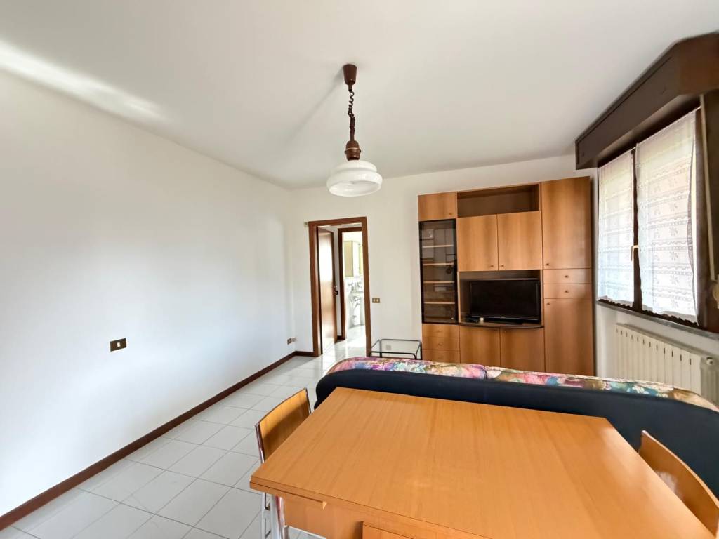 Appartamento a Olgiate comasco in Via Milano - Foto 4