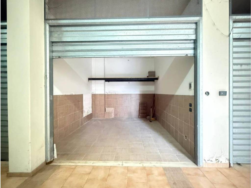 Box / garage a San severo in Via Giuseppe Mascia, 18 - Foto 3