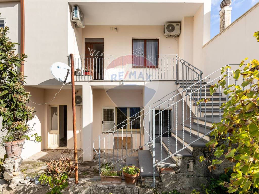 Appartamento a Isili in Vico II Giuseppe Garibaldi, 1 - Foto 2