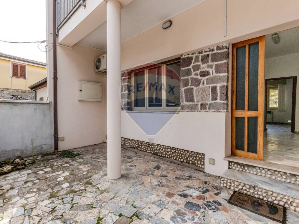 Appartamento a Isili in Via Garibaldi, 9 - Foto 3