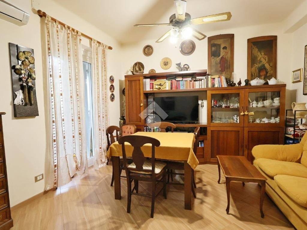 Appartamento a Trieste in Via Antonio Smareglia - Foto 3