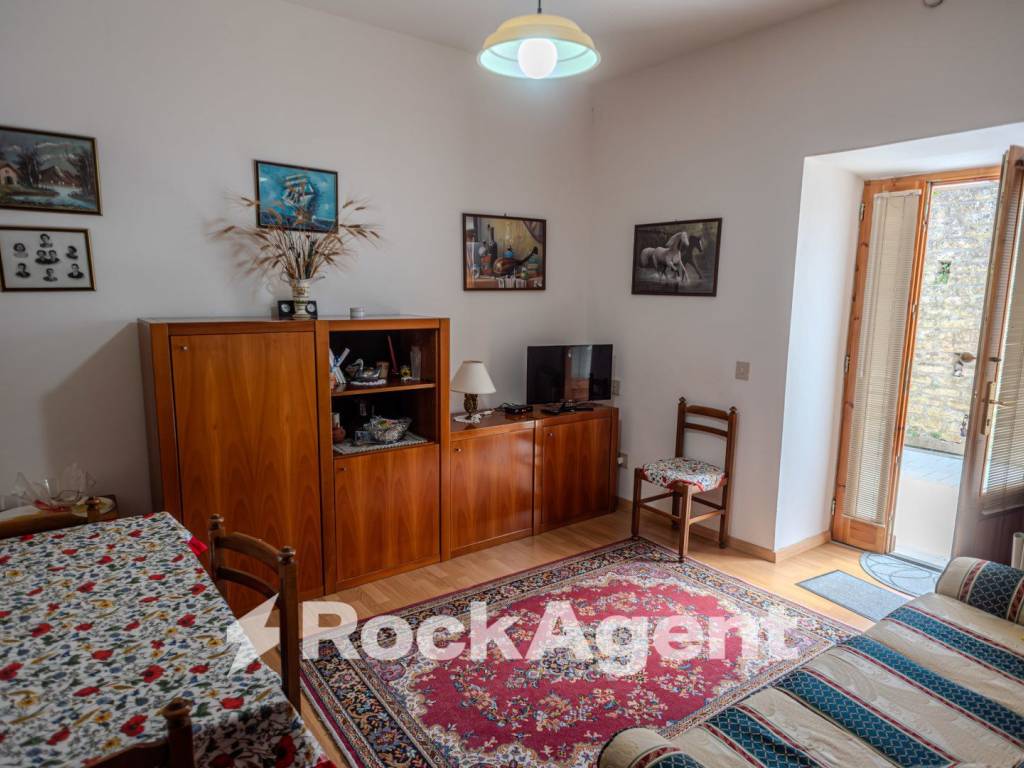 Appartamento a Acquapendente in Via Grotte D'Ambrogio 15/A - Foto 3