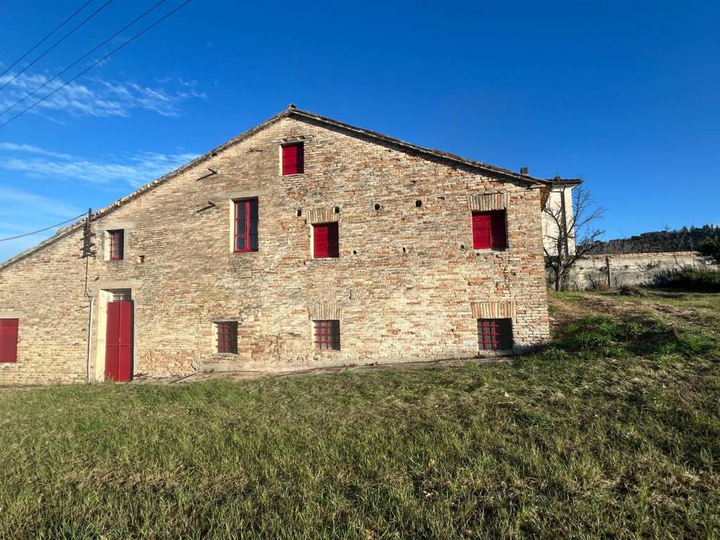 Rustico / casale a Trecastelli in Strada Provinciale Jesi Monterado - Foto 3