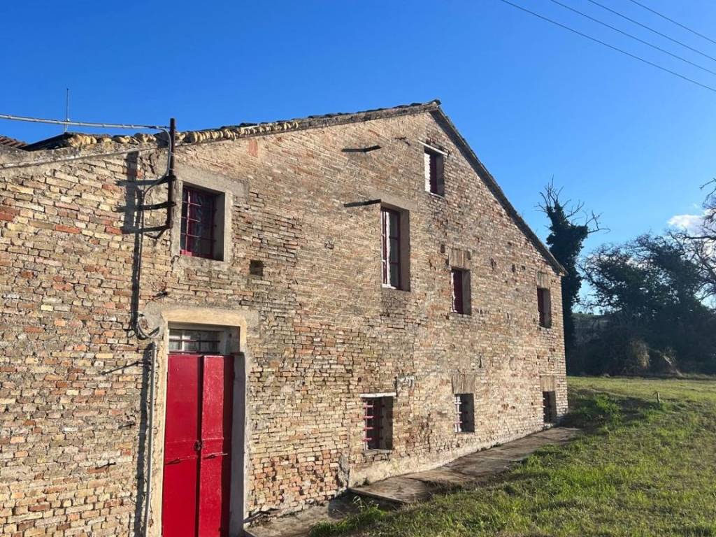 Rustico / casale a Trecastelli in Strada Provinciale Jesi Monterado - Foto 4