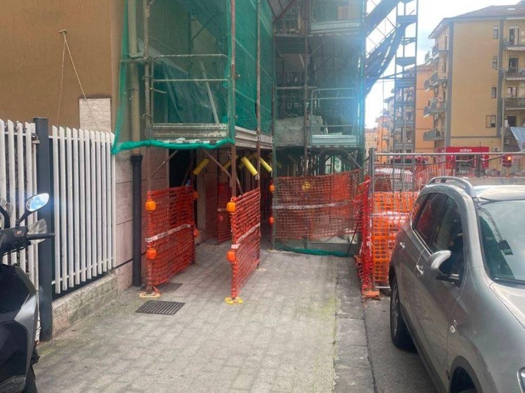 Immobile a Salerno in Via Medaglie d'Oro - Foto 2