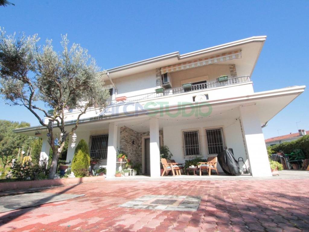 Villa a Quinto vicentino in Via Vittorio Veneto - Foto 2