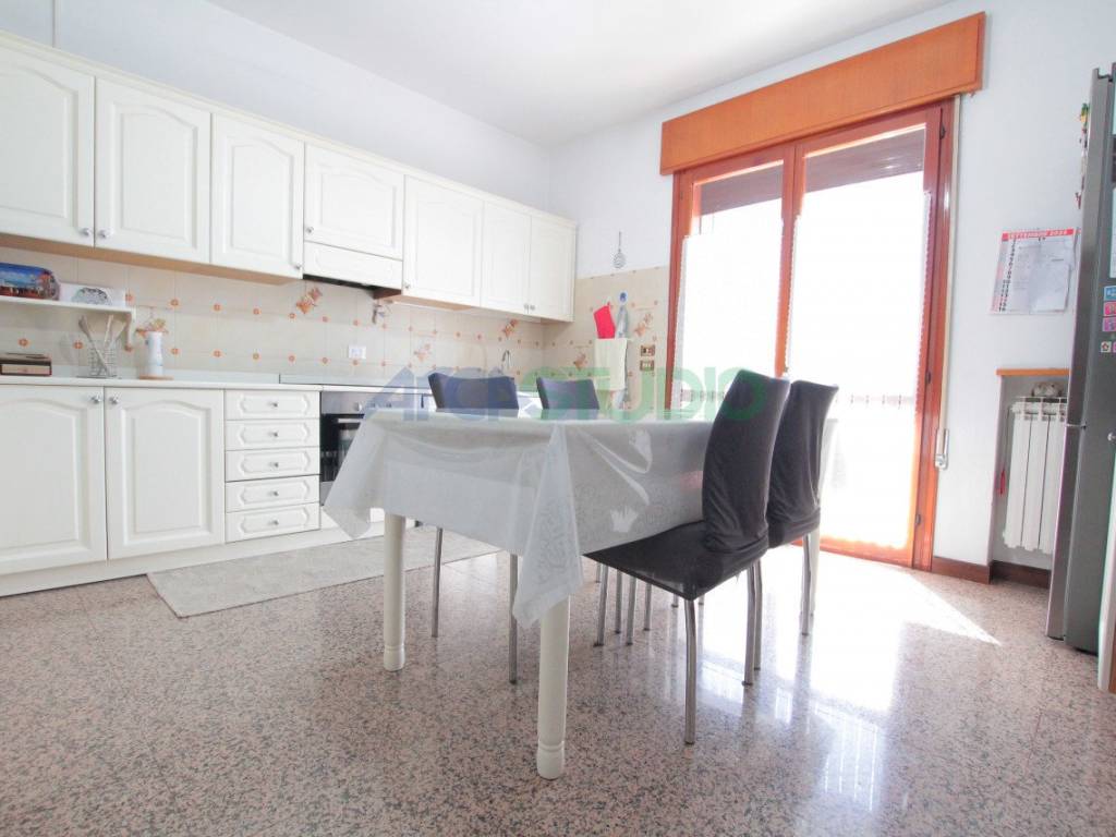 Villa a Quinto vicentino in Via Vittorio Veneto - Foto 3