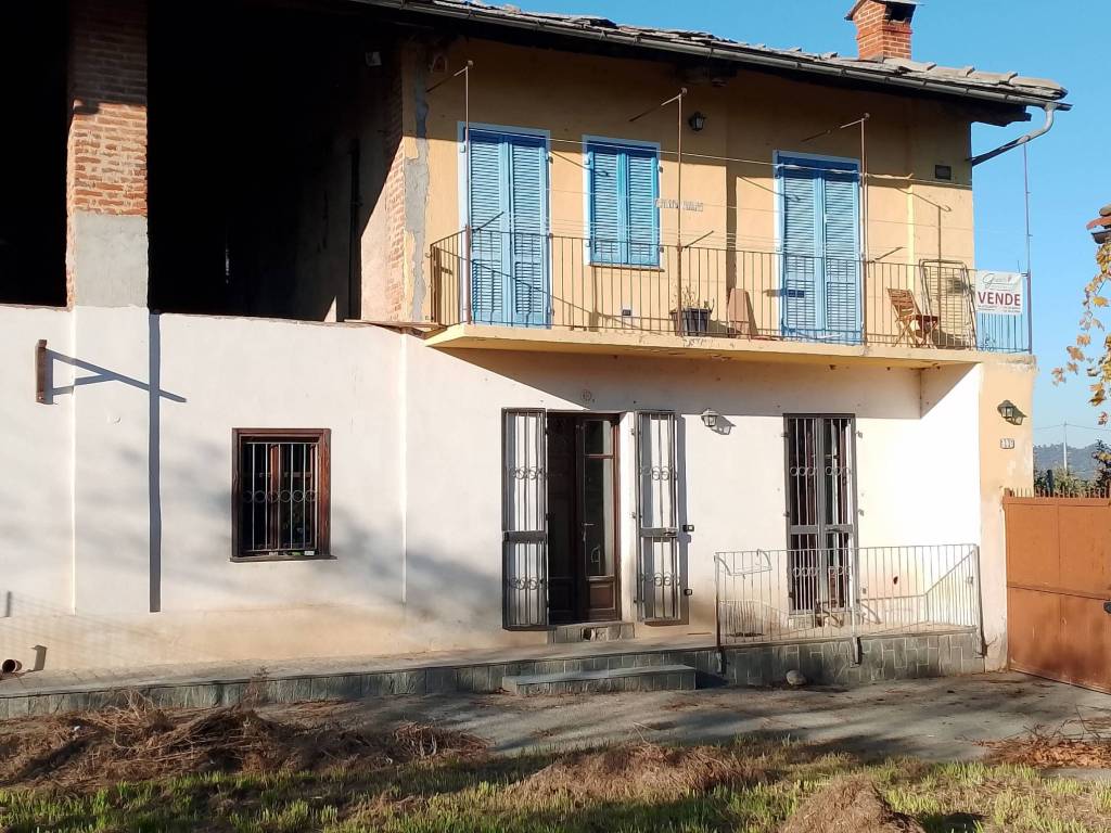 Casa indipendente a Barge in Via Ronchi, 11 - Foto 2