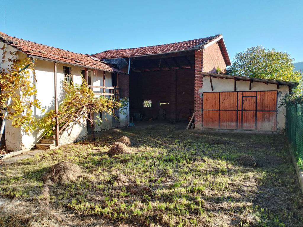Casa indipendente a Barge in Via Ronchi, 11 - Foto 4