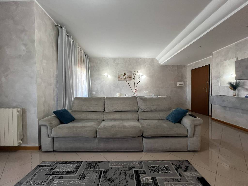 Appartamento a Reggio calabria in Via Diramazione Laboccetta, 106 - Foto 5