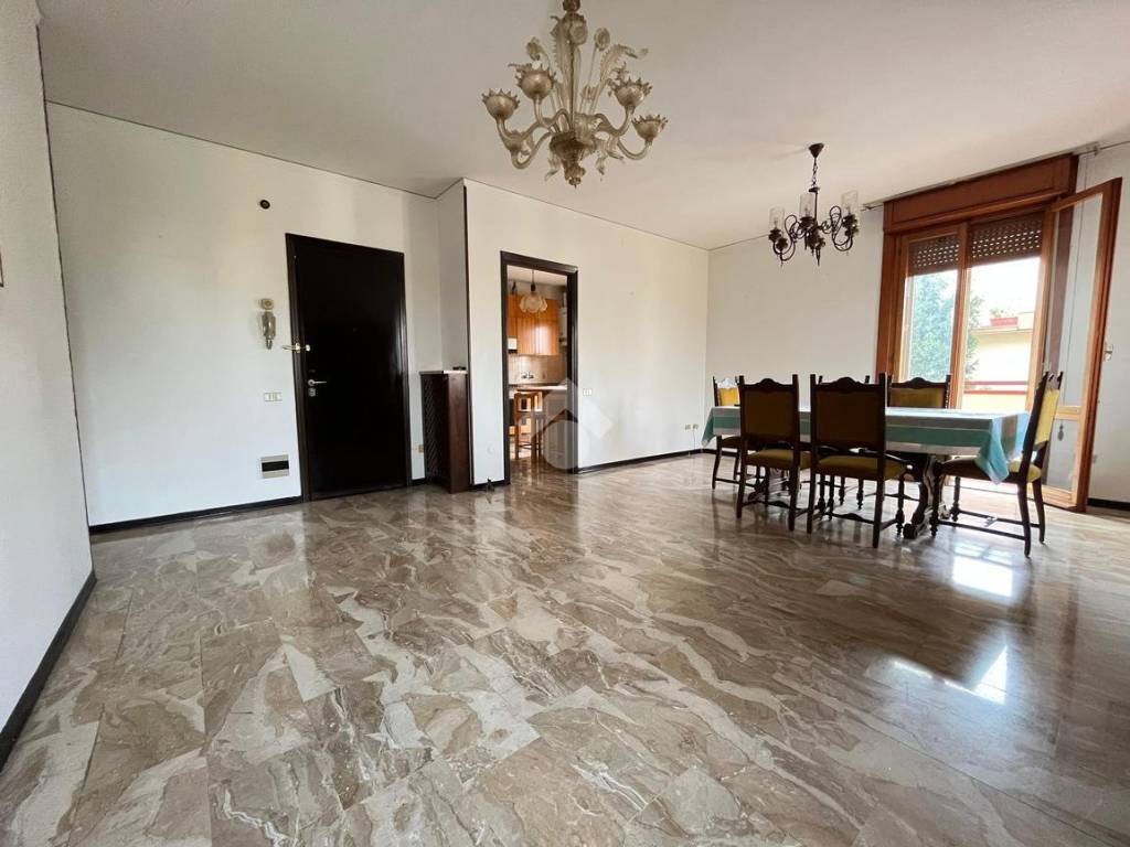 Appartamento a Rovigo in Via Gino Piva, 68 - Foto 4