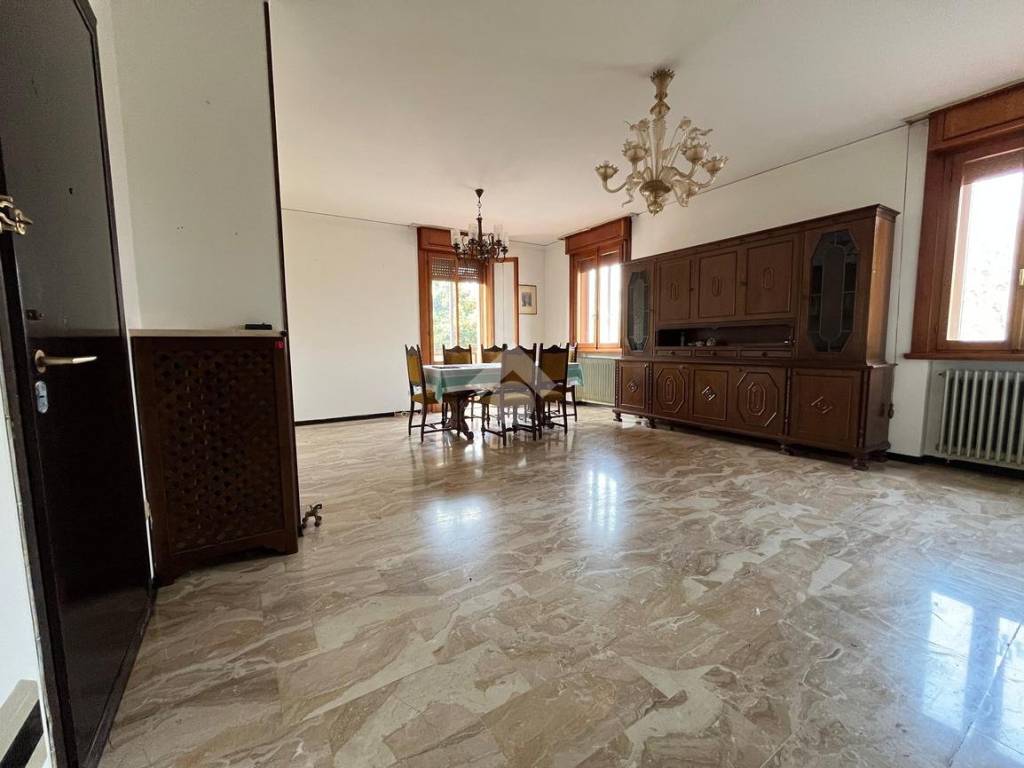 Appartamento a Rovigo in Via Gino Piva, 68 - Foto 5