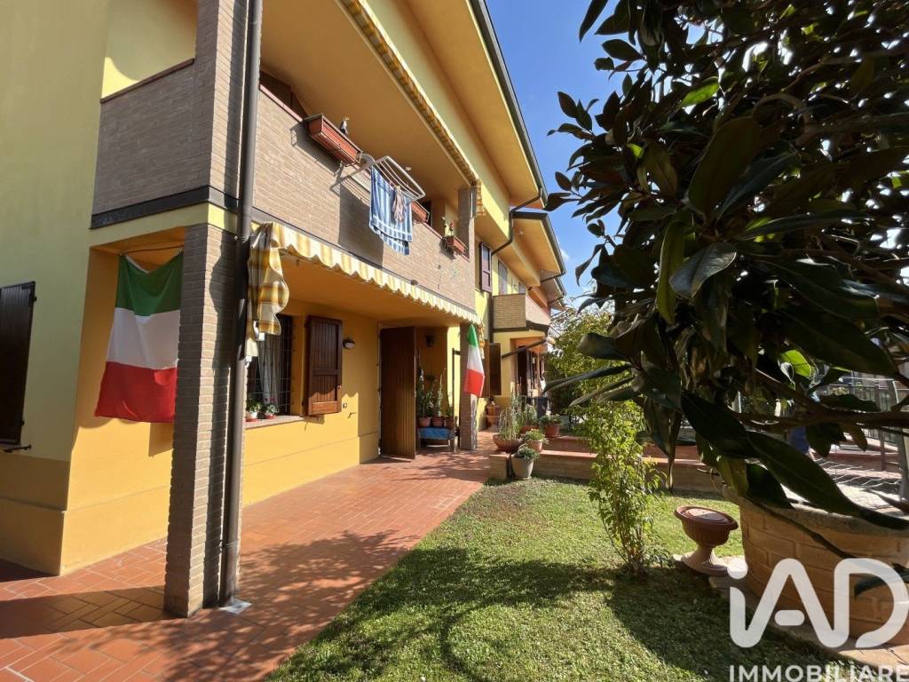 Villa a San felice sul panaro in Via cocchi - Foto 2