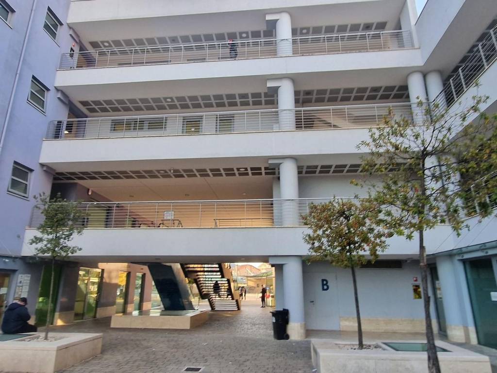 Immobile a Avezzano in Piazza J.F. Kennedy, 67051 Avezzano AQ, Italia - Foto 4