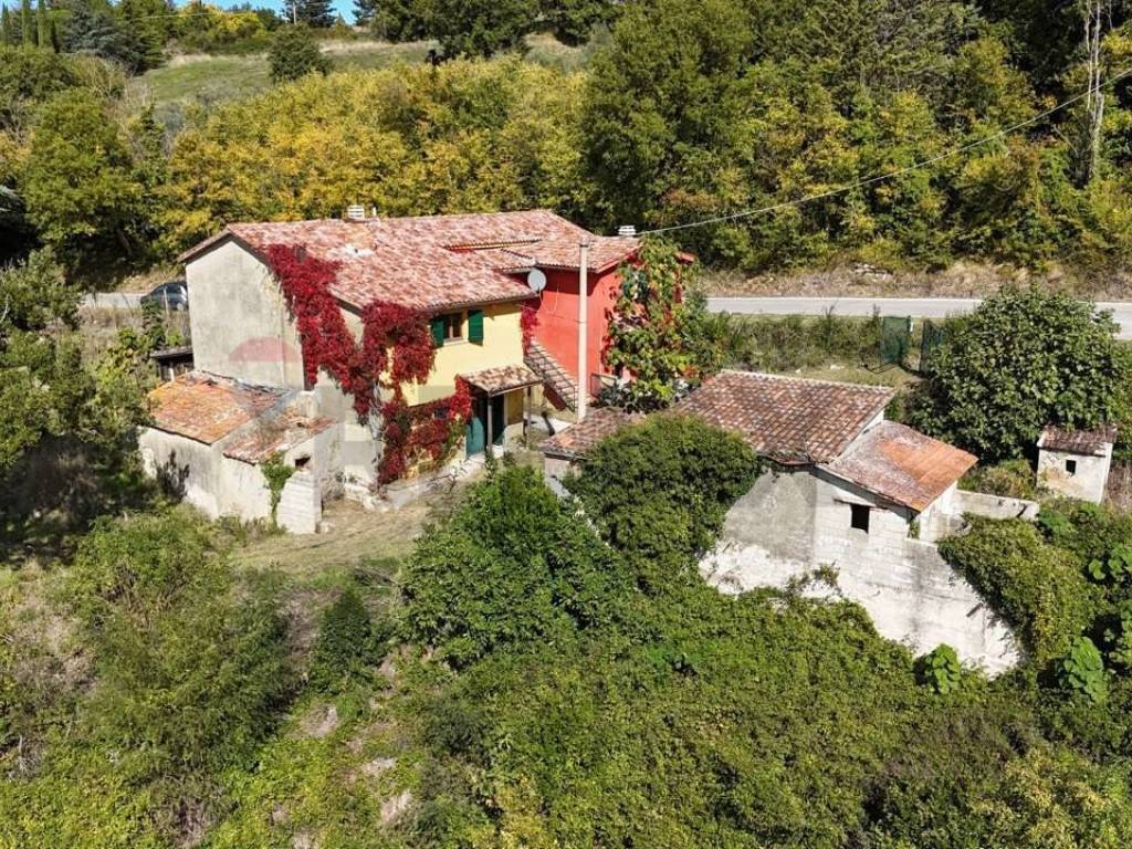 Rustico / casale a Umbertide in FRAZIONE PREGGIO, 128 - Foto 5