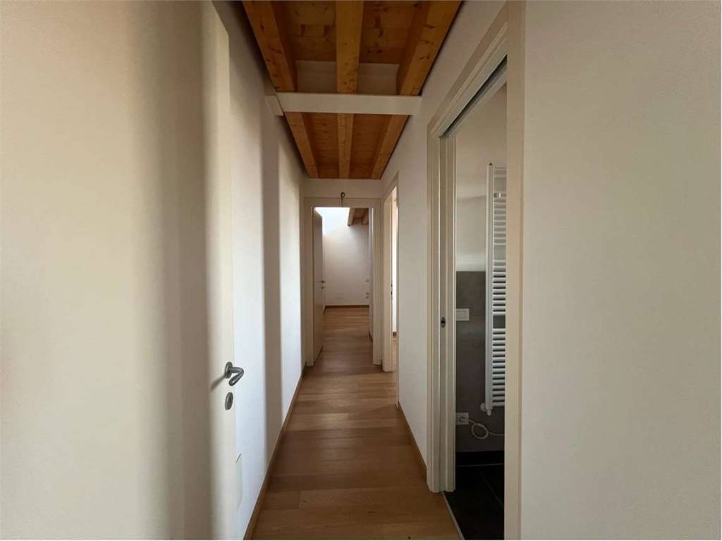 Appartamento a Montebelluna in Via Foresto - Foto 3